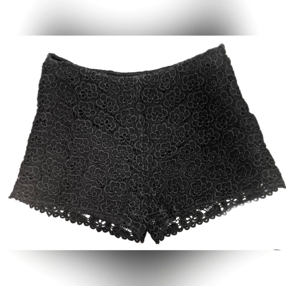 JENNIFER LOPEZ Black Lace Crochet Shorts - Womens Size 2